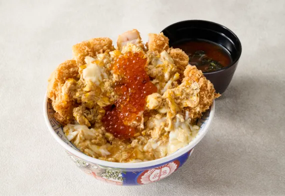 国産豚ロースカツ丼 〜いくら添え〜